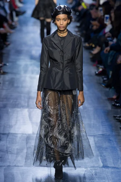 Look 55